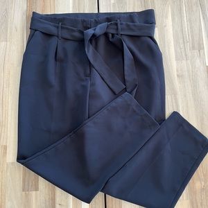 Black 7/8 Dress Pants Medium